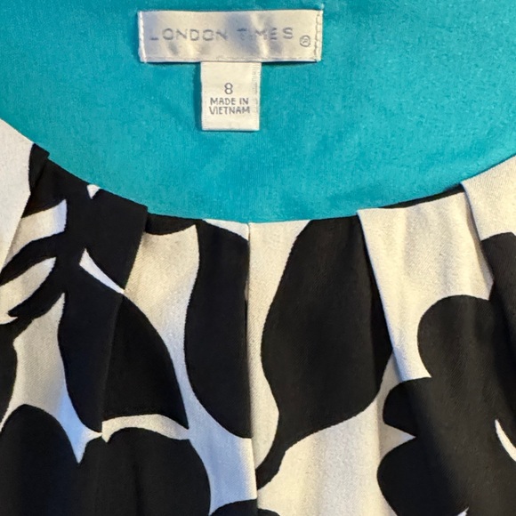 London Times Black and Teal Floral Midi Dress with Pockets - Picture 4 of 4